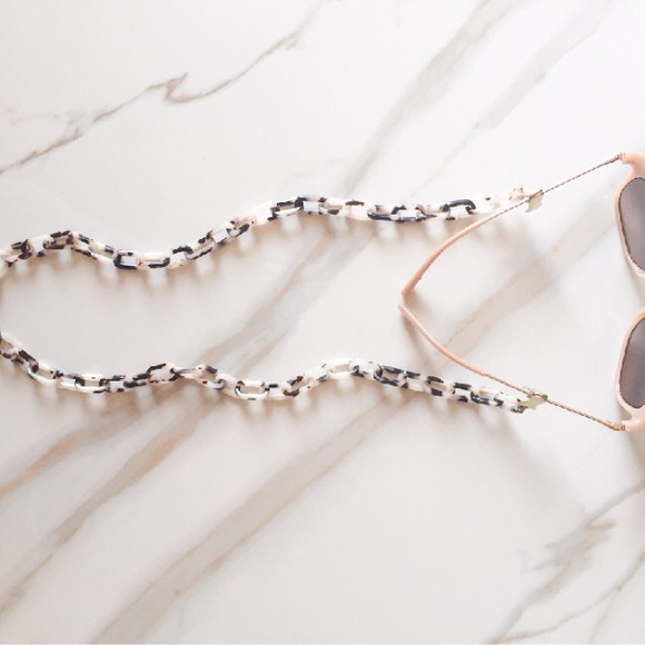 Ivory Tortoise Shell Sunglasses Chain - Picture 2 of 4